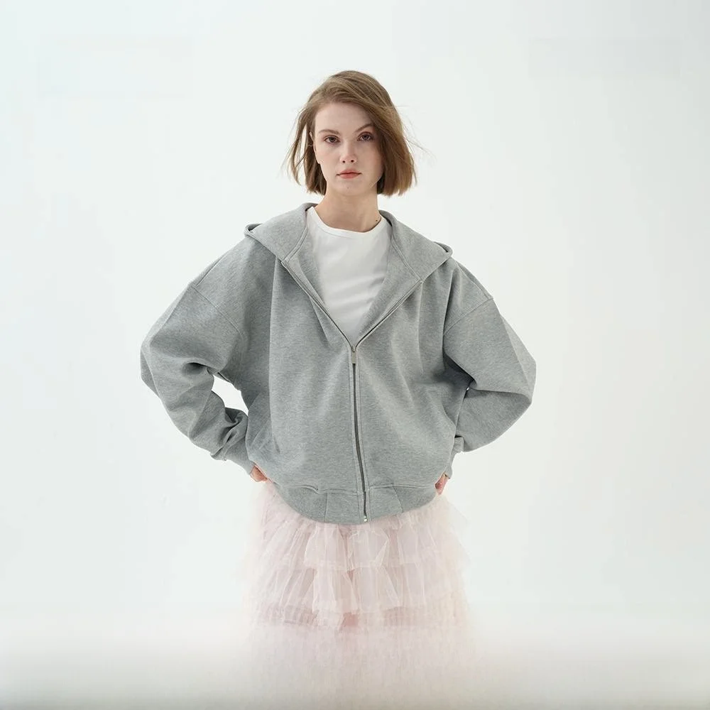 ZYTA Винтажная женская толстовка-худи 2025 года, осенняя новинка, свободный крой, матовый кардиган на молнии, уличный стиль, свободный крой
ZYTA Винтажная женская толстовка-худи 2025 года, осенняя новинка, свободный крой, матовый кардиган на молнии, уличный стиль, свободный крой