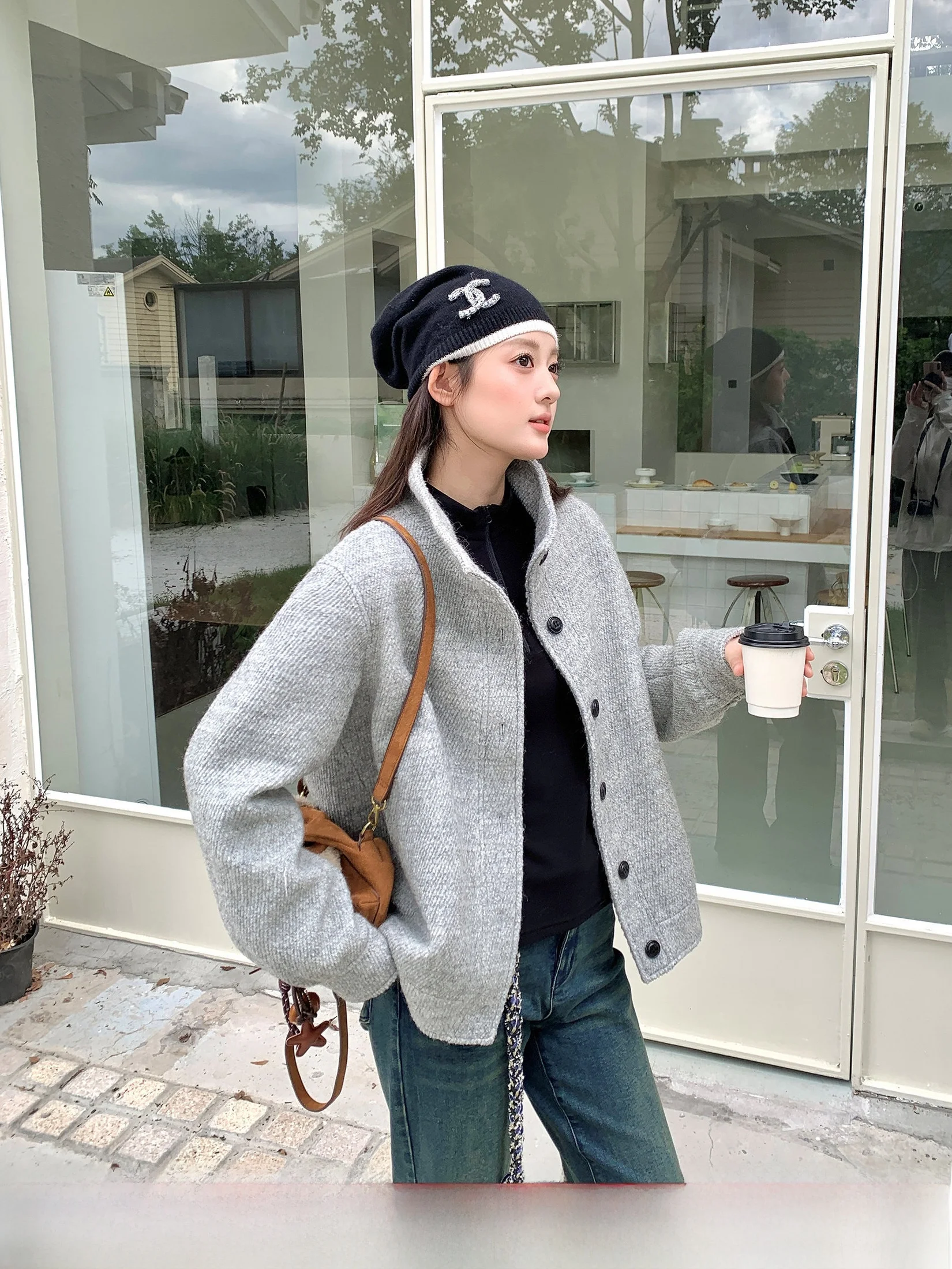 Lixiaoa Jiuzhou Dao Walking Woolen Coat Women Winter Large Size ey Lazy Loose Stand Collar Silhouette Jaet
Lixiaoa Jiuzhou Dao Walking Woolen Coat Women Winter Large Size ey Lazy Loose Stand Collar Silhouette Jaet