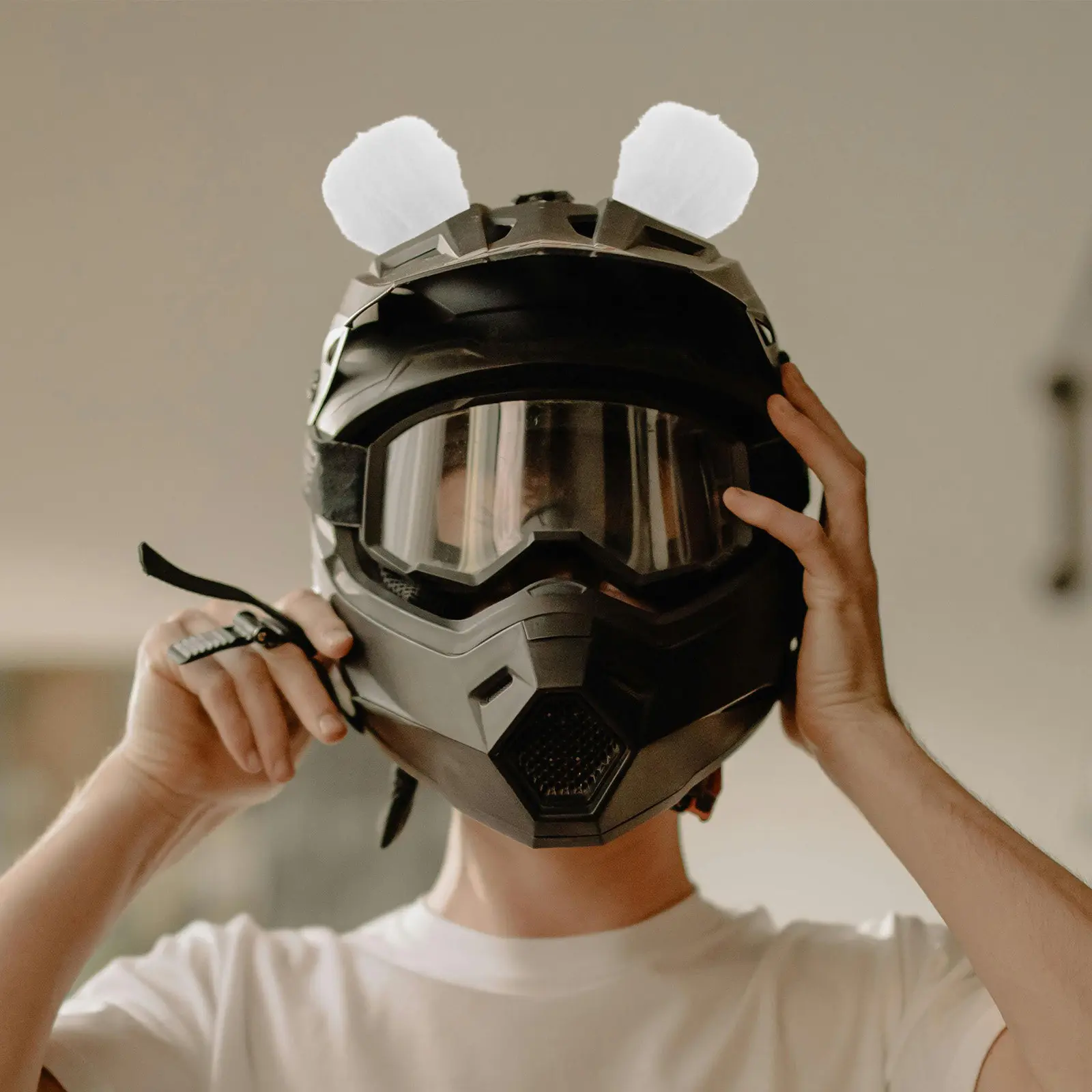 1Pair Motorcycle Decoration Bear Ears Cute Detachable Accessories Rider Ornament Motorcycle Accessories for Women
1Pair Motorcycle Decoration Bear Ears Cute Detachable Accessories Rider Ornament Motorcycle Accessories for Women