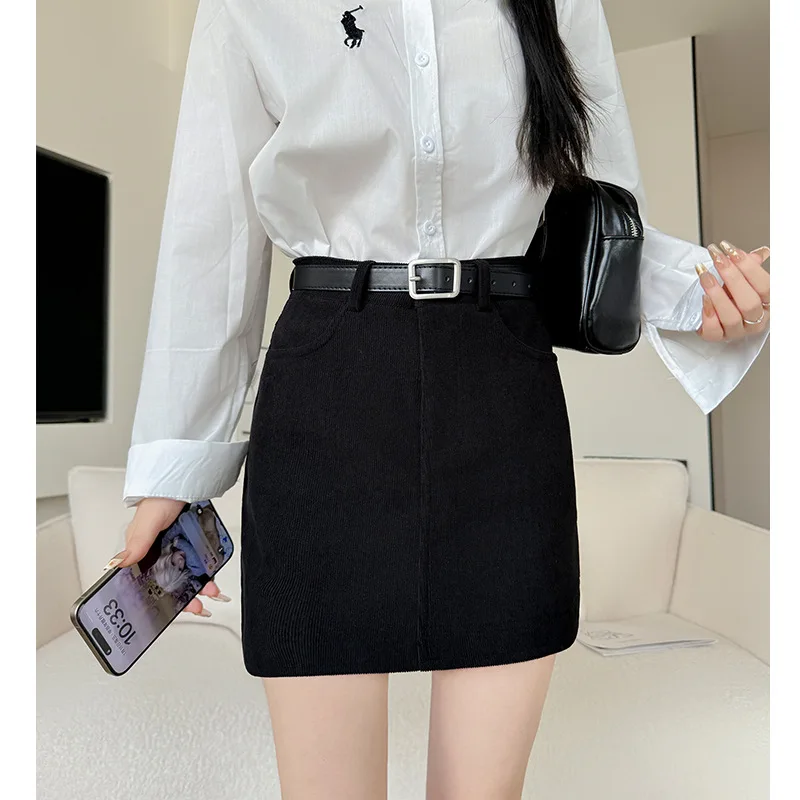 Corduroy Bodycon Skirt for Women Spring Summer2025New High-Waisted Korean Style SlimmingaFlattering Anti-Exposure Midi Skirt
Corduroy Bodycon Skirt for Women Spring Summer2025New High-Waisted Korean Style SlimmingaFlattering Anti-Exposure Midi Skirt