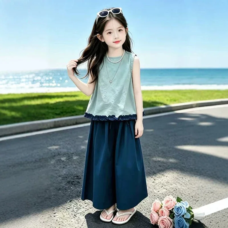 2026 New Girls Summer Thin Chiffon Vest Two Piece Set Elegant Sleeveless Top Wide Leg Pants Casual Outfit For Older Kids
2026 New Girls Summer Thin Chiffon Vest Two Piece Set Elegant Sleeveless Top Wide Leg Pants Casual Outfit For Older Kids