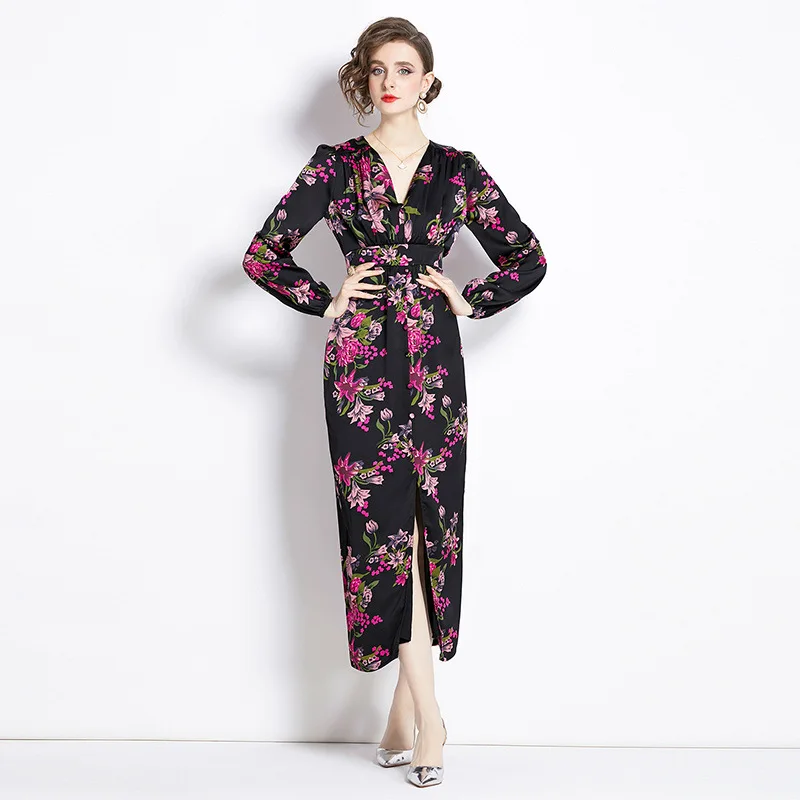 2025 Spring and Autumn New Elegant Lightly Mature Retro PrintingVCollar Women's Dress C001
2025 Spring and Autumn New Elegant Lightly Mature Retro PrintingVCollar Women's Dress C001