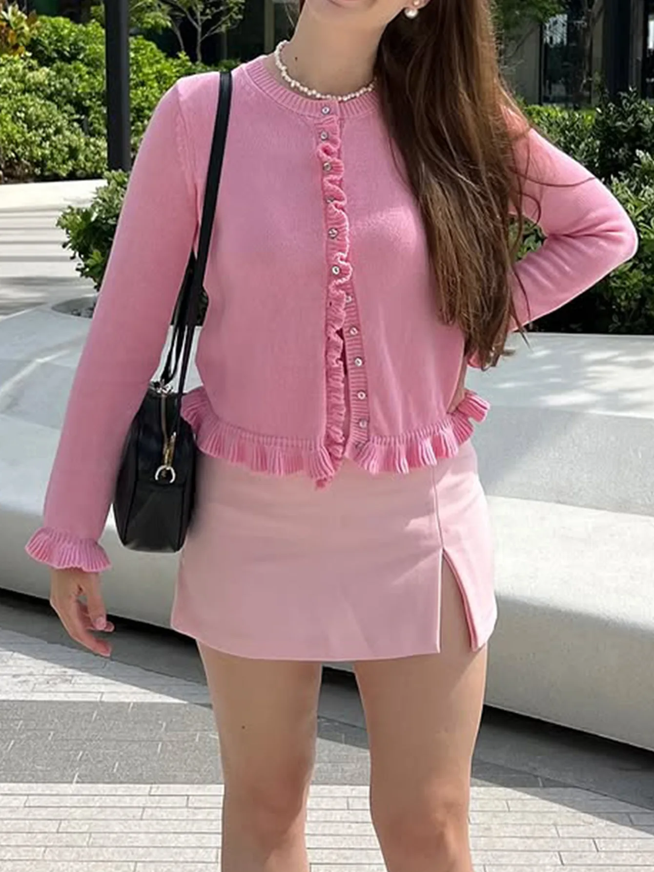 Повседневный однотонный кардиган, осенне-зимний модный однобортный вязаный свитер с круглым вырезом и длинными рукавами, свободное пригородное пальто 
Повседневный однотонный кардиган, осенне-зимний модный однобортный вязаный свитер с круглым вырезом и длинными рукавами, свободное пригородное пальто