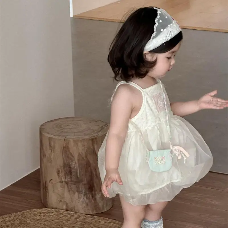 2025 Summer New Girls Sleeveless Sling Dress Baby Cute Sweet Princess Dress Infant Girls Thin Mesh Dress Toddler Clothes
2025 Summer New Girls Sleeveless Sling Dress Baby Cute Sweet Princess Dress Infant Girls Thin Mesh Dress Toddler Clothes