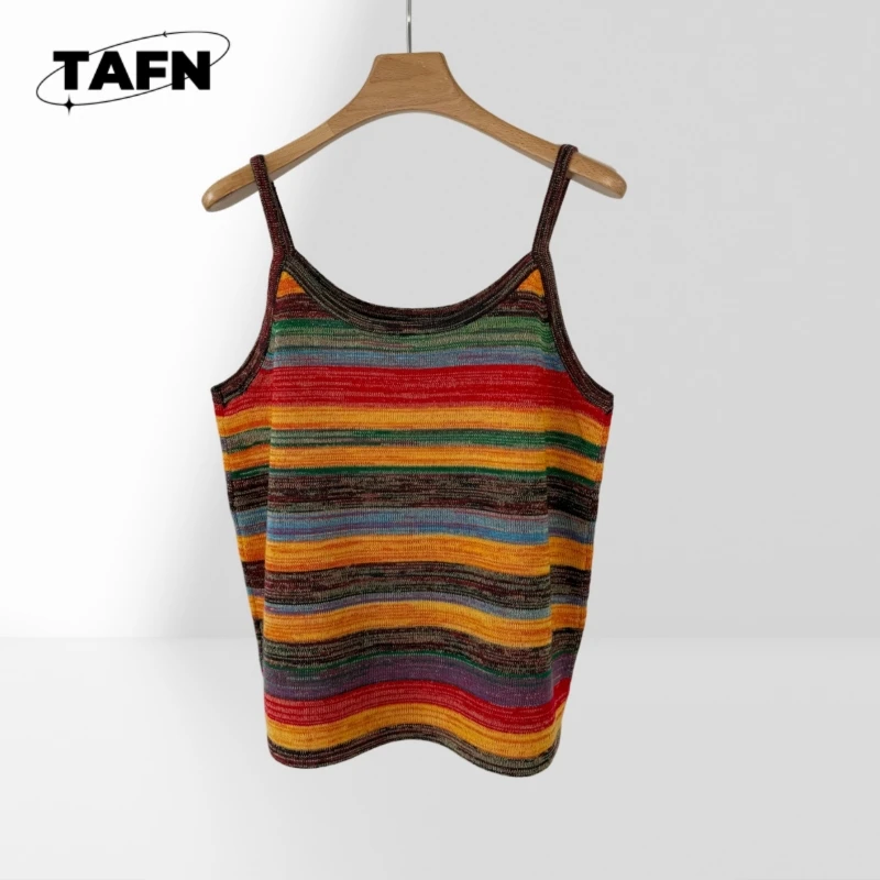 Color Oil Painting Knitted Sling Premium Wool Pullover for Women, Comfortable and Warm for Fall & Winter AH0210
Color Oil Painting Knitted Sling Premium Wool Pullover for Women, Comfortable and Warm for Fall & Winter AH0210