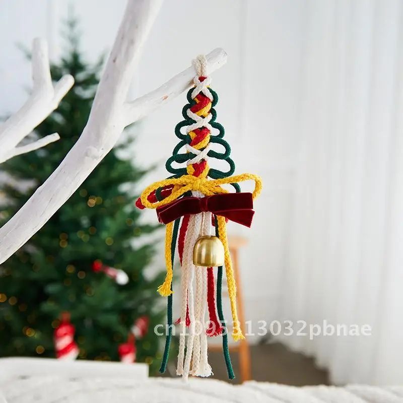 Car hanging Christmas decorations Christmas tree rack American woven decorative gifts Christmas supplies
Car hanging Christmas decorations Christmas tree rack American woven decorative gifts Christmas supplies