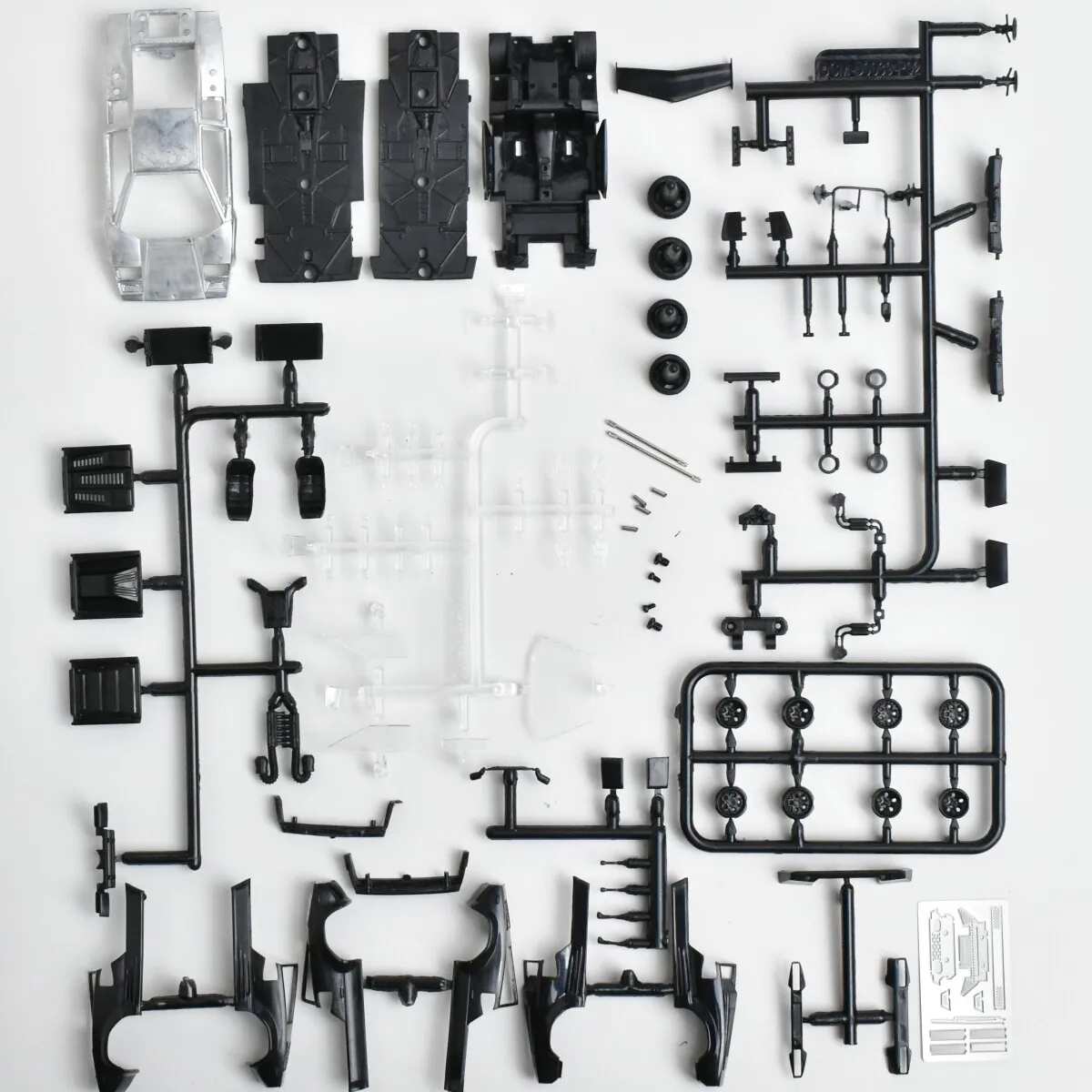 build drive 1:64 lp5000 Assemble handmade Diecast Model Car
build drive 1:64 lp5000 Assemble handmade Diecast Model Car