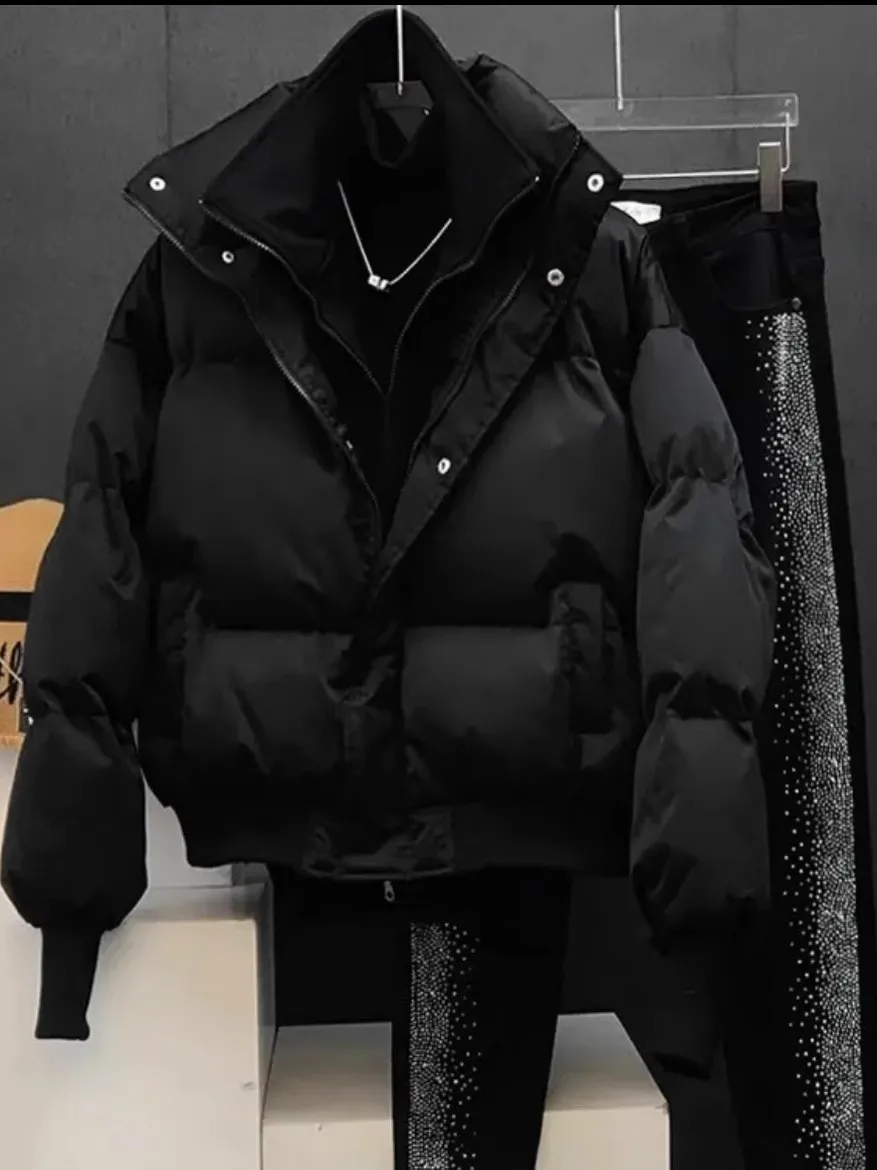 Thickened Cotton Jacket Men's Stand Collar Short Style Warm Black Bread Coat Youth Casual Fashion China Production
Thickened Cotton Jacket Men's Stand Collar Short Style Warm Black Bread Coat Youth Casual Fashion China Production