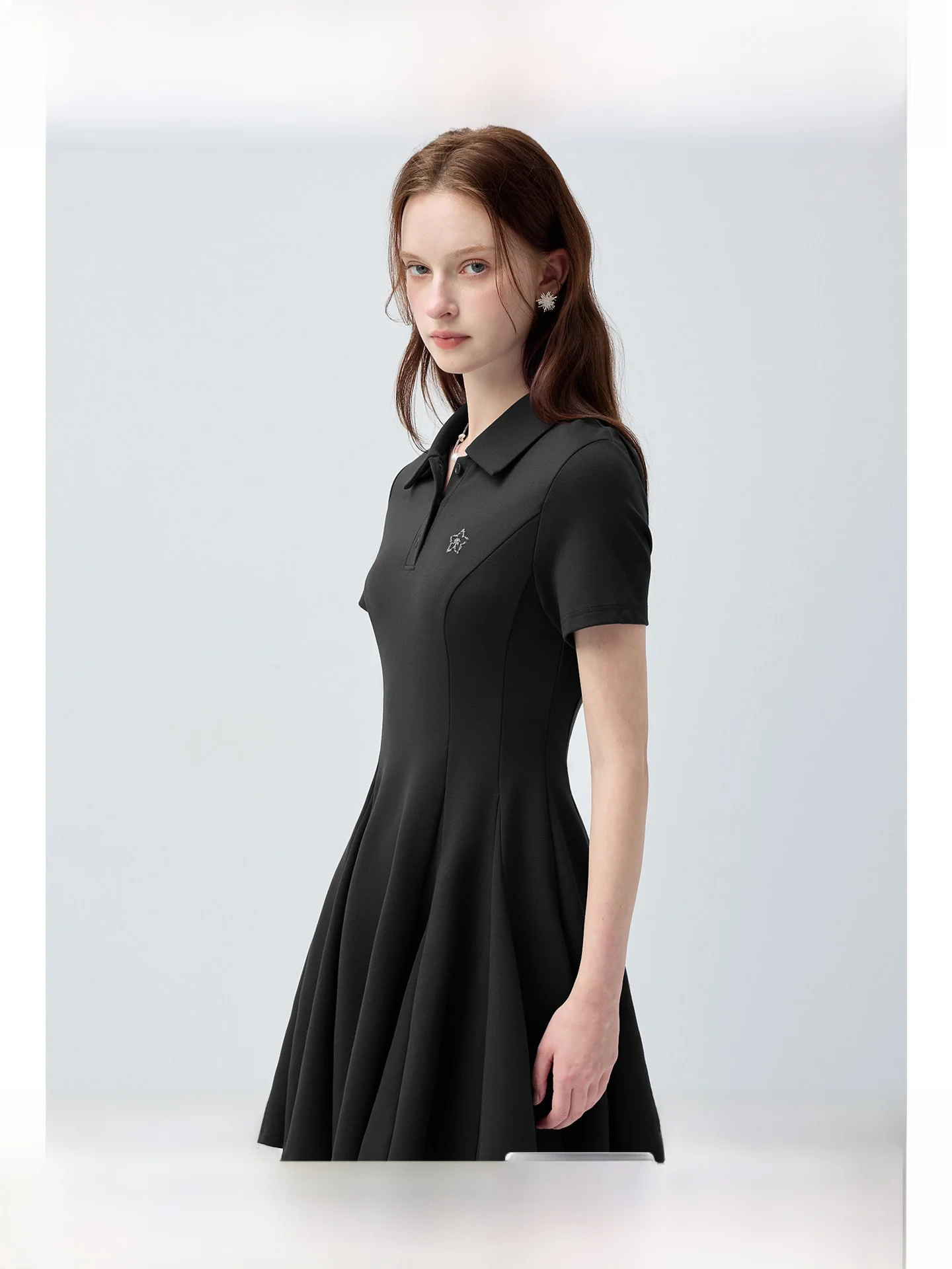 High Waist Slimming Black Dress Commute Friendly plus Size Women's Clothing Gathered Waist A-Line Skirt Short Sleeve V-Neck
High Waist Slimming Black Dress Commute Friendly plus Size Women's Clothing Gathered Waist A-Line Skirt Short Sleeve V-Neck