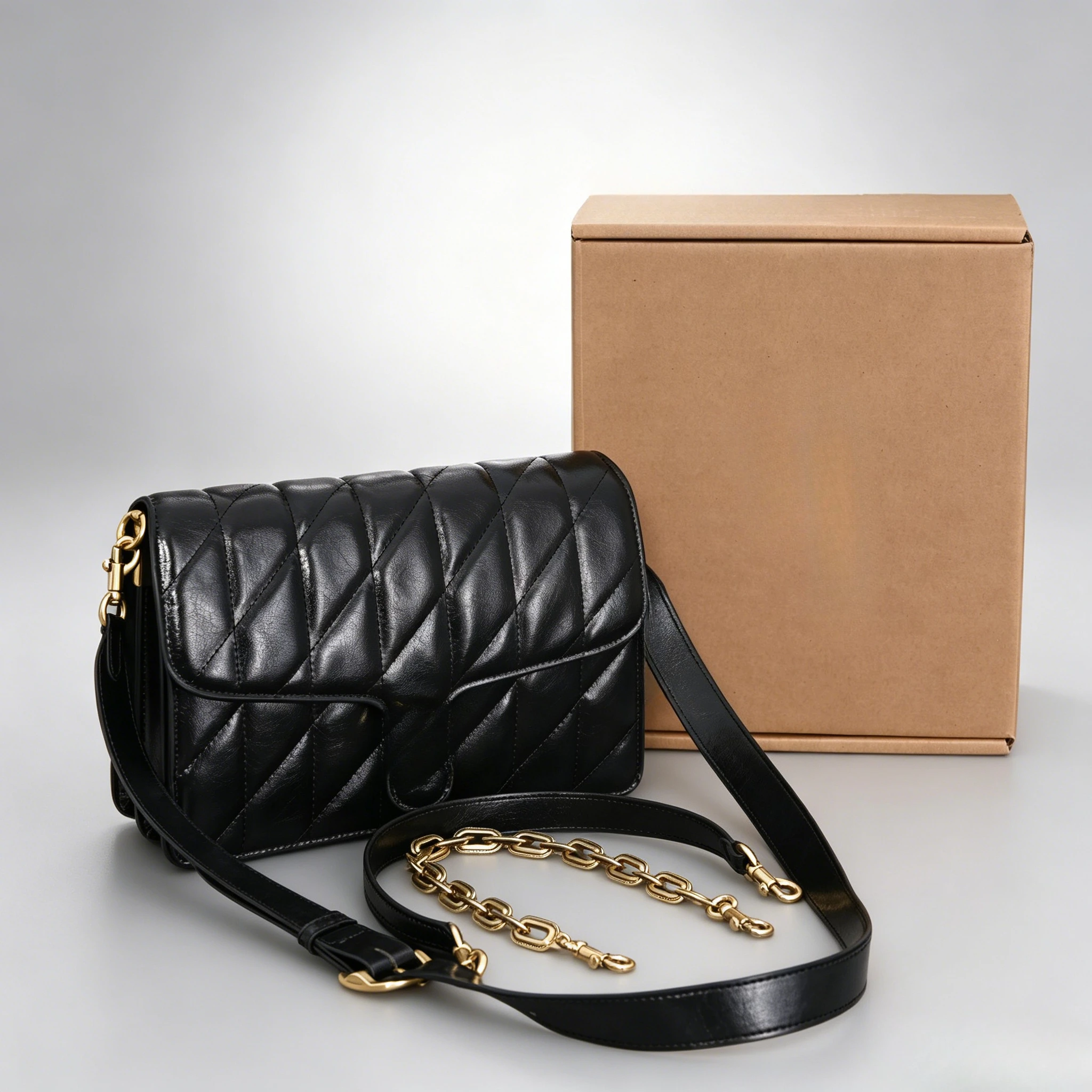 Retro Black Quilted Chain Bag, Multi-way Wear Shoulder Bag, Lightweight Daily Commute Handbag
Retro Black Quilted Chain Bag, Multi-way Wear Shoulder Bag, Lightweight Daily Commute Handbag