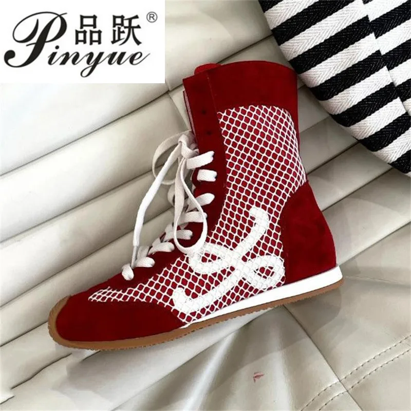 women Mesh Hollow Out Cool Boots New High-quality Women's Shoes Leather Casual Platform Training Forrest Gump Sneaker 34-39
women Mesh Hollow Out Cool Boots New High-quality Women's Shoes Leather Casual Platform Training Forrest Gump Sneaker 34-39