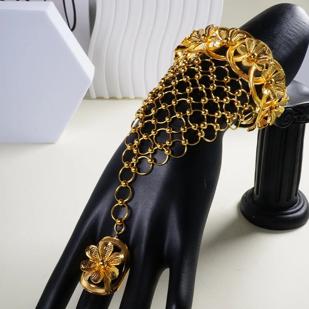 Fashion Bead Bangles with Ring Jewelry Flower Bracelets Ring Set Women Design African Middle East Gold Color Classics Wedding
Fashion Bead Bangles with Ring Jewelry Flower Bracelets Ring Set Women Design African Middle East Gold Color Classics Wedding