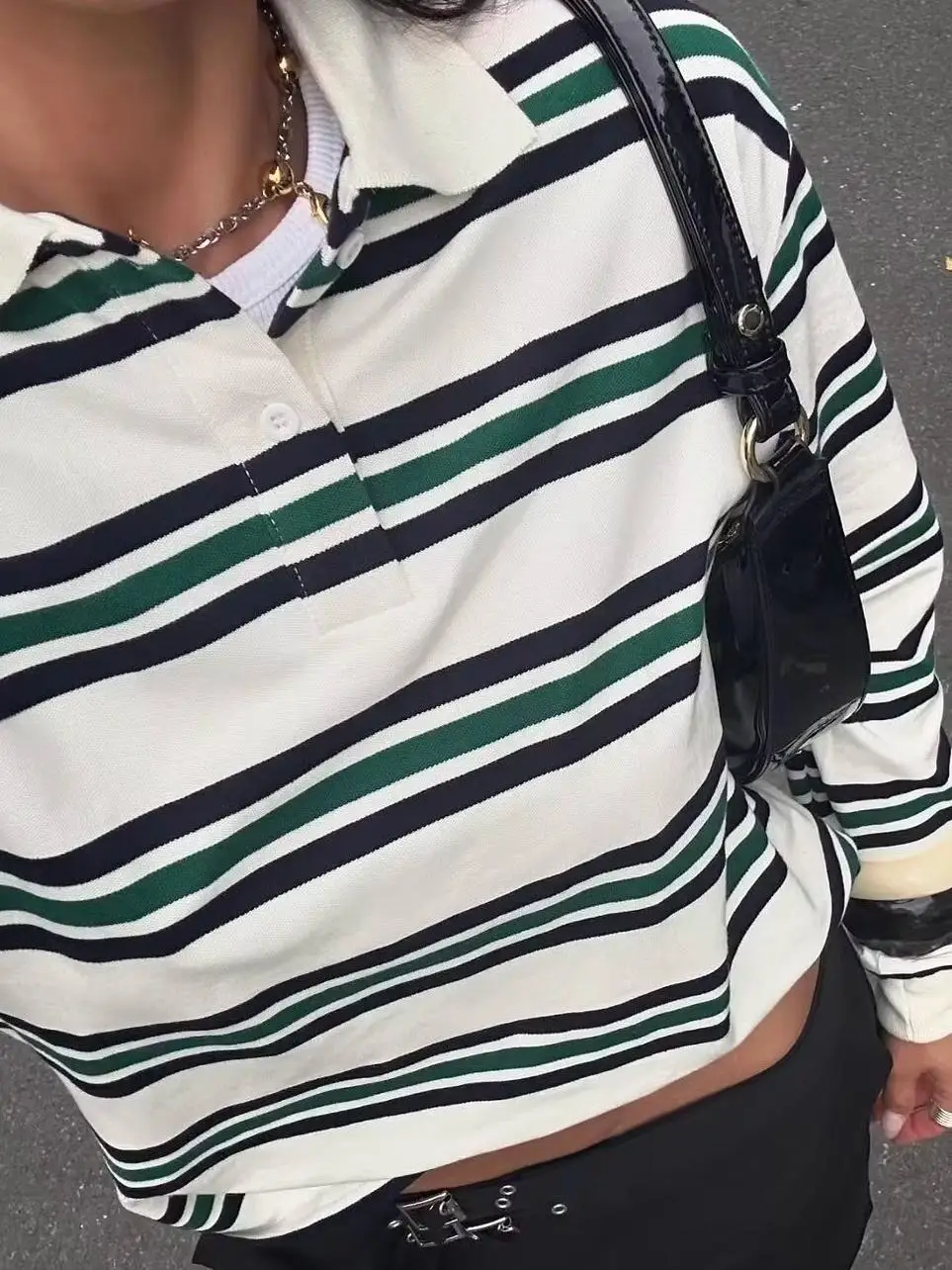 American Style Casual Long Sleeve Neck Striped T-Shirt Vintage College Wind Retro Color Block Versatile Loose Fit Spring
American Style Casual Long Sleeve Neck Striped T-Shirt Vintage College Wind Retro Color Block Versatile Loose Fit Spring
