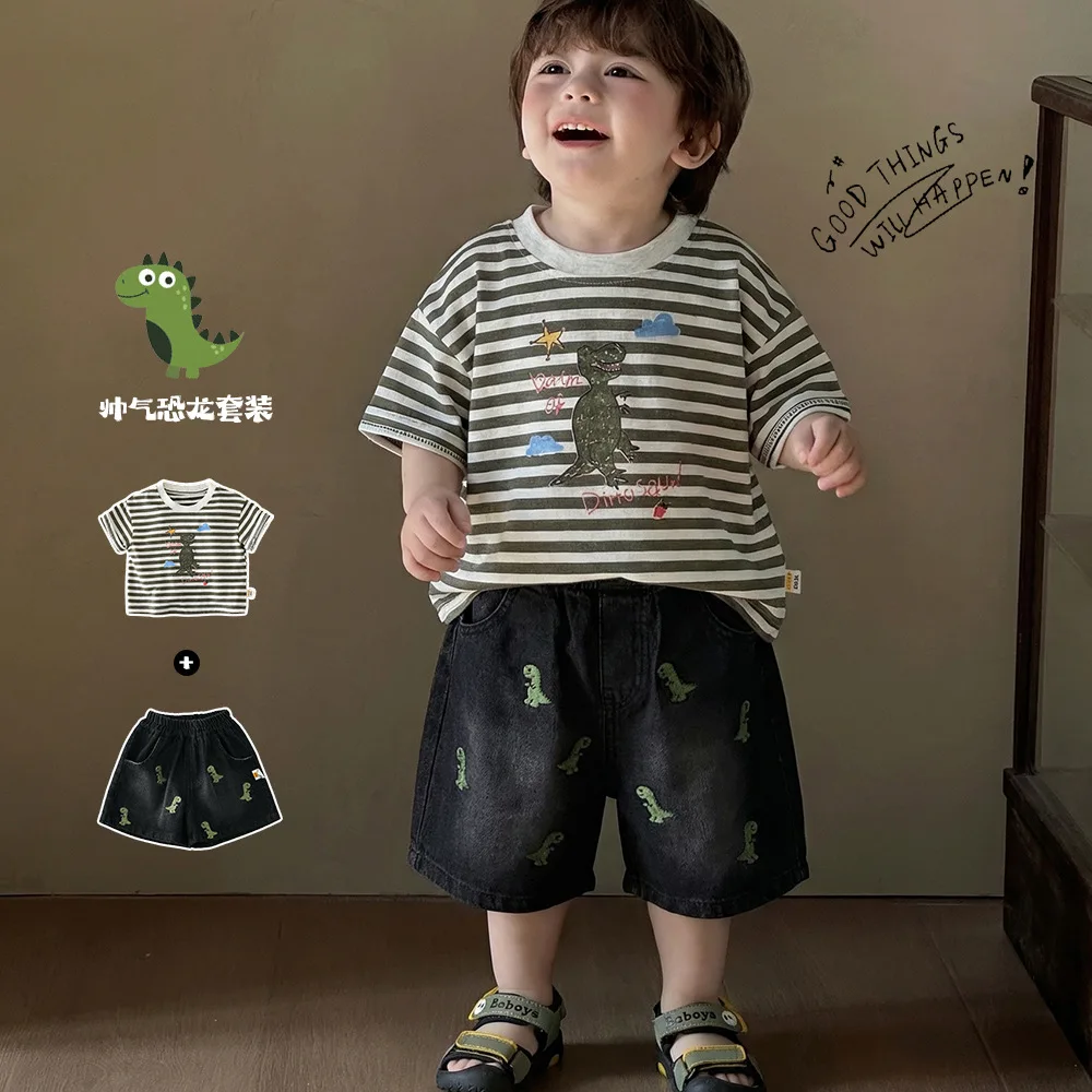 2026 Boys Summer Dinosaur Print Striped T-Shirt Crew Neck Short Sleeve Soft Breathable Casual Tops Toddler Kids Daily Wear 0-5Y
2026 Boys Summer Dinosaur Print Striped T-Shirt Crew Neck Short Sleeve Soft Breathable Casual Tops Toddler Kids Daily Wear 0-5Y