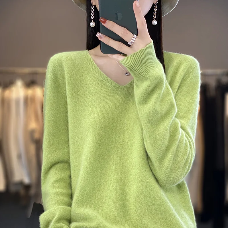 100% pure wool cashmere sweater women's V-neck pullover women's coat in autumn and winter solid color fashion casual knit top
100% pure wool cashmere sweater women's V-neck pullover women's coat in autumn and winter solid color fashion casual knit top