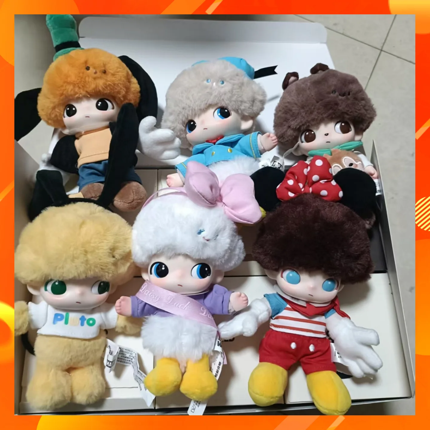 For Dimoo World Series Vinyl Doll Keychain Cute Dimoo Vinyl Face Bag Pendants Co-Branded Series Birthday Gift
For Dimoo World Series Vinyl Doll Keychain Cute Dimoo Vinyl Face Bag Pendants Co-Branded Series Birthday Gift