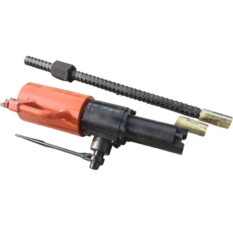 Steel bar jack, prestressed tension, highway bridge
Steel bar jack, prestressed tension, highway bridge