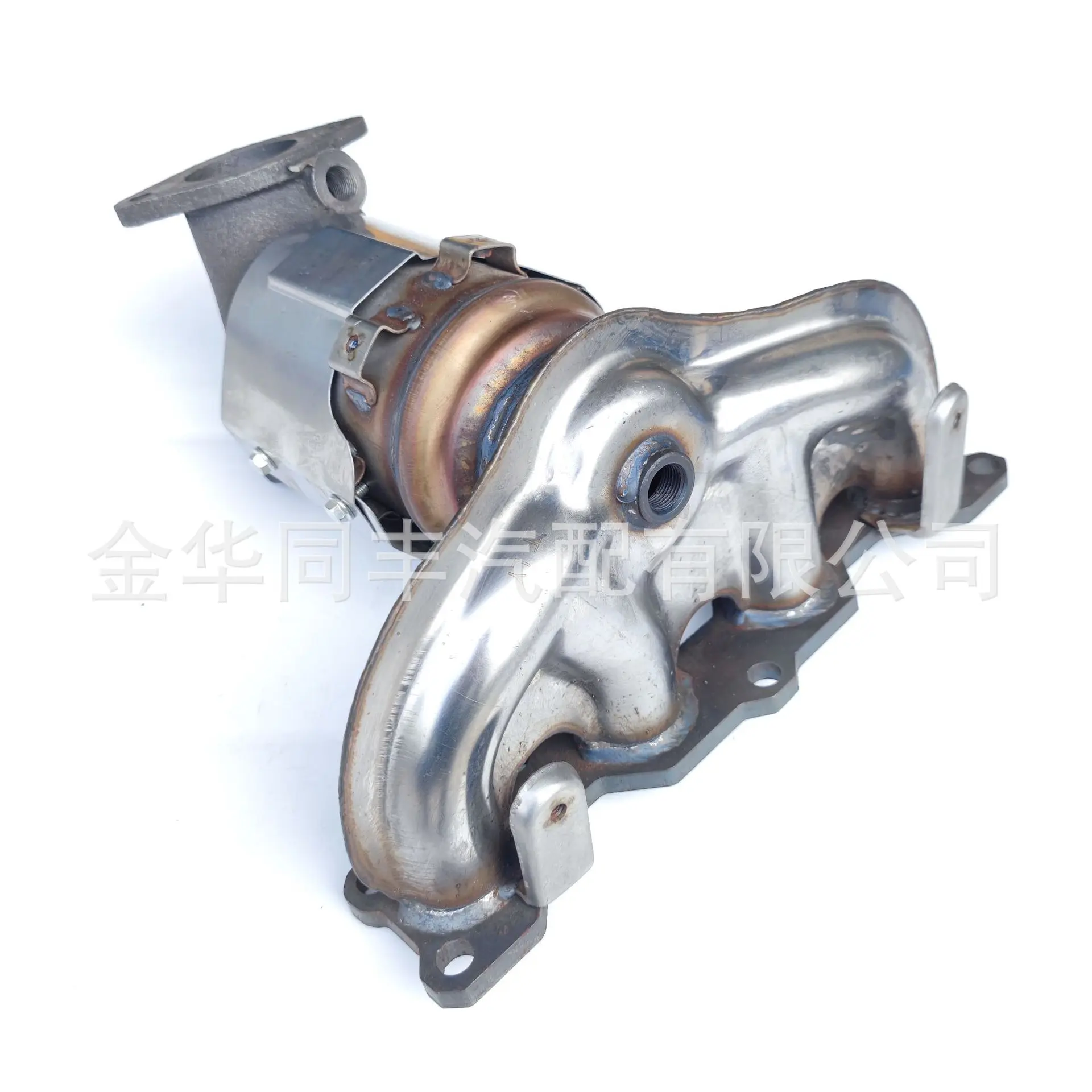 Cross-border hot sale for Hyundai-Kia Sorento three-way catalytic converter front section
Cross-border hot sale for Hyundai-Kia Sorento three-way catalytic converter front section