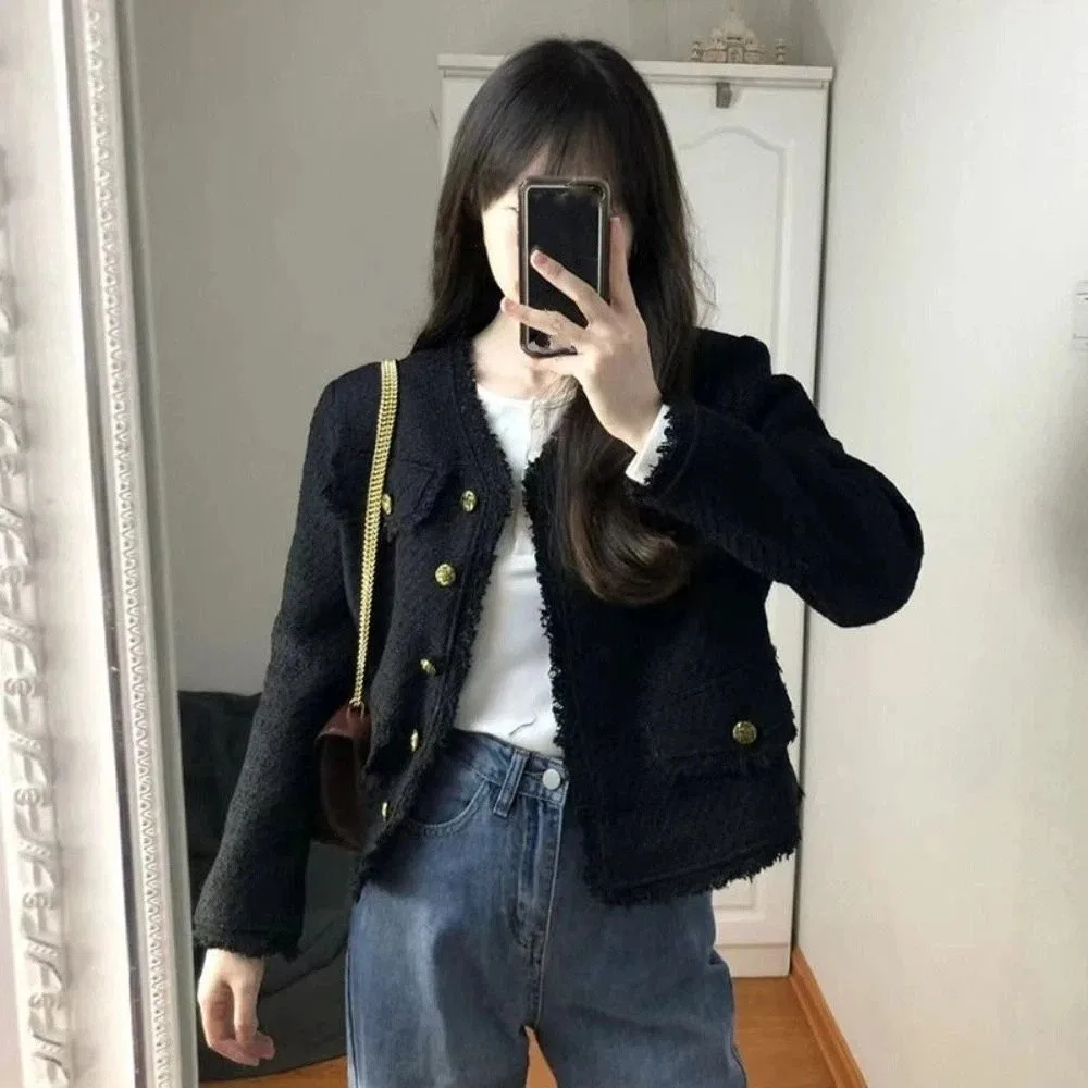 Classic Y2k Elegant Jacket Women Korean Tweed Vintage Coats Chic Outerwear Socialite Style Jacket Women
Classic Y2k Elegant Jacket Women Korean Tweed Vintage Coats Chic Outerwear Socialite Style Jacket Women