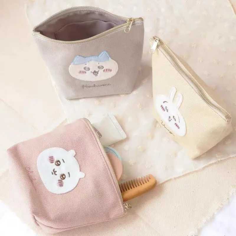 Chiikawa Makeup Bag Usagi Cartoon Cute Canvas Embroidery Handheld Lipstick Sanitary Napkins Storage Bag Student Women Commute
Chiikawa Makeup Bag Usagi Cartoon Cute Canvas Embroidery Handheld Lipstick Sanitary Napkins Storage Bag Student Women Commute