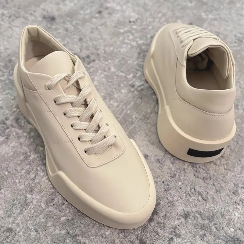 Casual Thi Bot Heightening round Toe Men's And Women's High Street oes Simple Design Commuter Sle Faionable
Casual Thi Bot Heightening round Toe Men's And Women's High Street oes Simple Design Commuter Sle Faionable