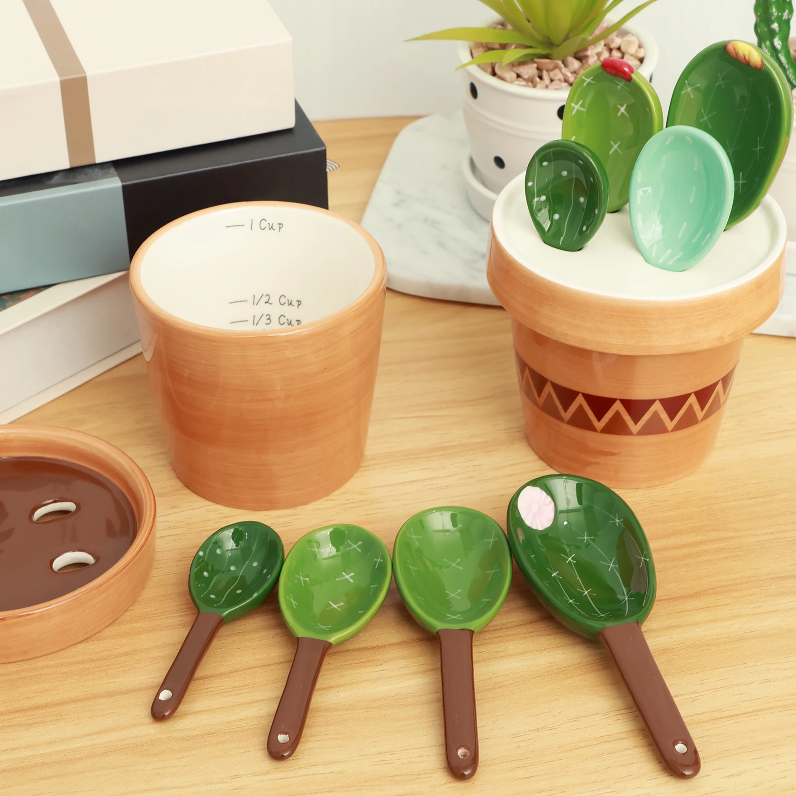 4Pcs Ceramic Measuring Spoons Set with Base Reusable Cute Cactus Shape Stirring Soup Spoon for Kitchen Measuring Tools NEW
4Pcs Ceramic Measuring Spoons Set with Base Reusable Cute Cactus Shape Stirring Soup Spoon for Kitchen Measuring Tools NEW