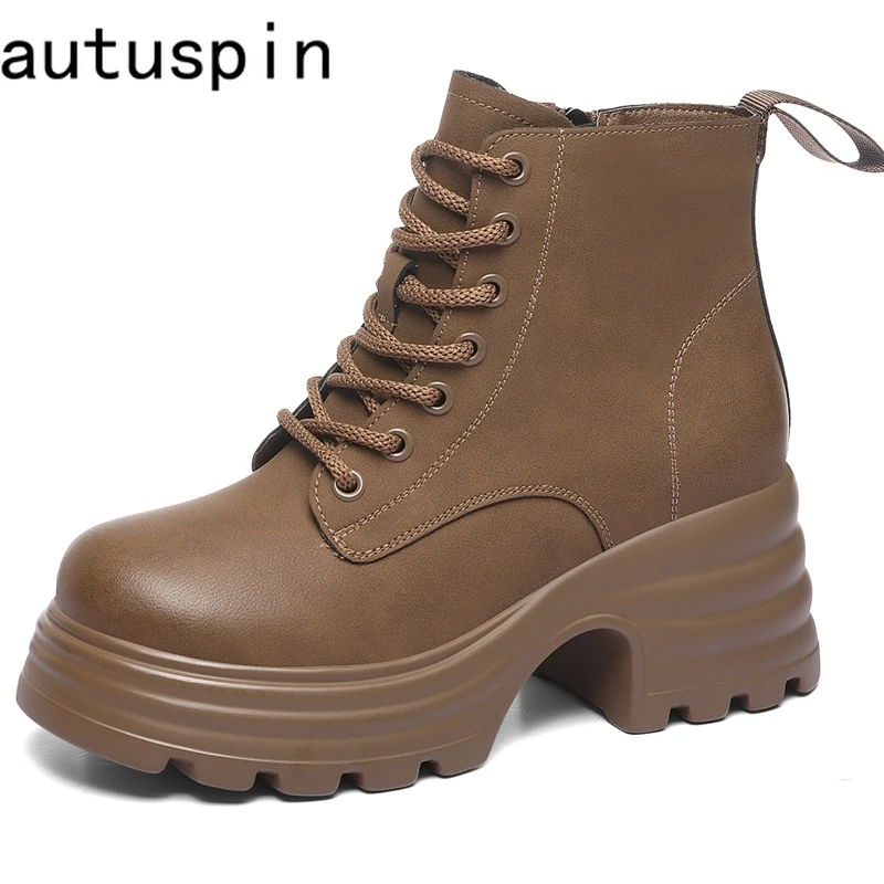 AUTUSPIN High Thick Heels Women Motorcyle Boots Solid Color Winter Velvet Short Booties Female Microfiber Leather Shoes Woman
AUTUSPIN High Thick Heels Women Motorcyle Boots Solid Color Winter Velvet Short Booties Female Microfiber Leather Shoes Woman