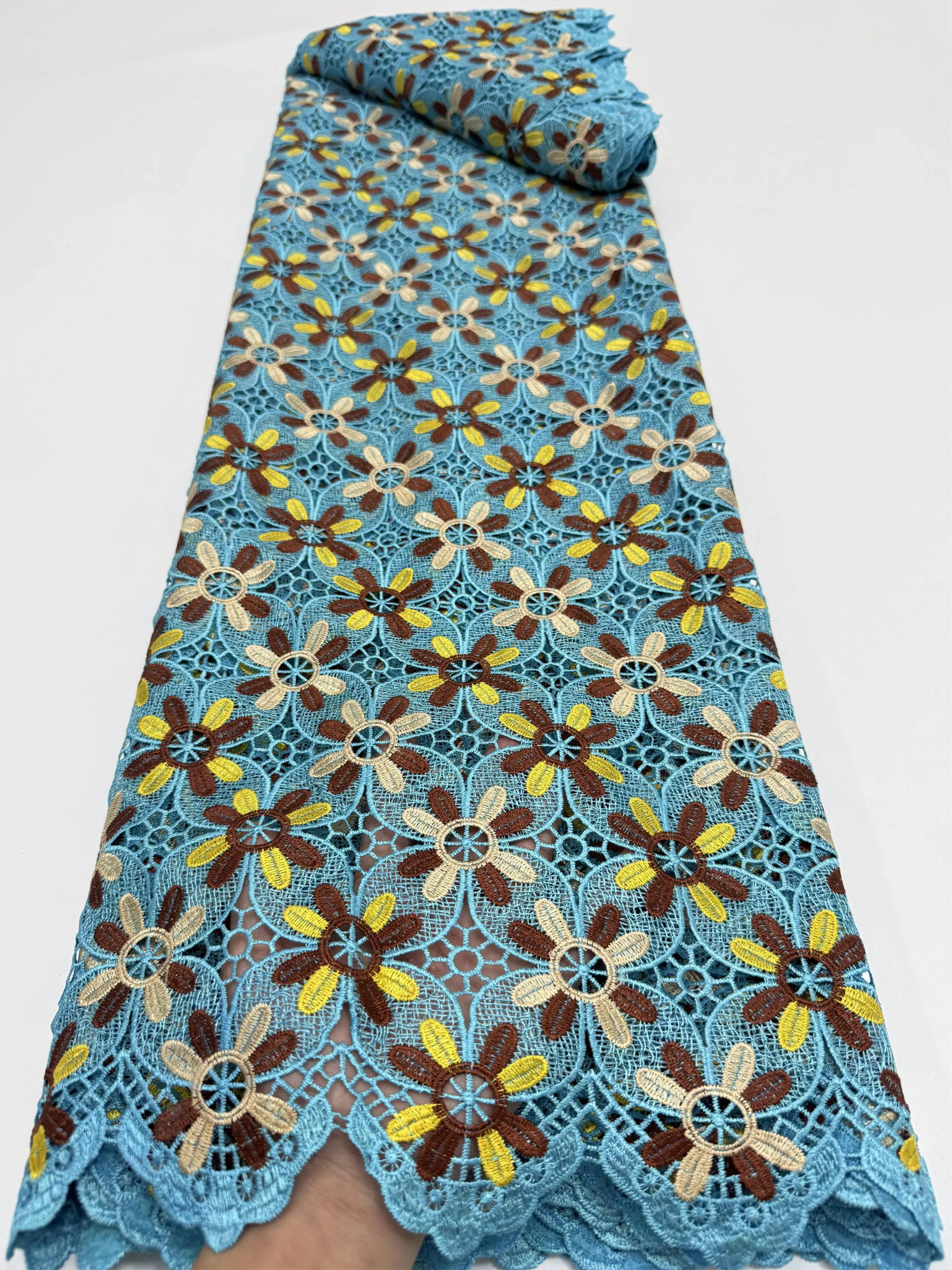 African Women's Cord Lace Fabric 5 Yards Water Soluble 2026 Nigerian Guipure Lace for Party Dresses
African Women's Cord Lace Fabric 5 Yards Water Soluble 2026 Nigerian Guipure Lace for Party Dresses