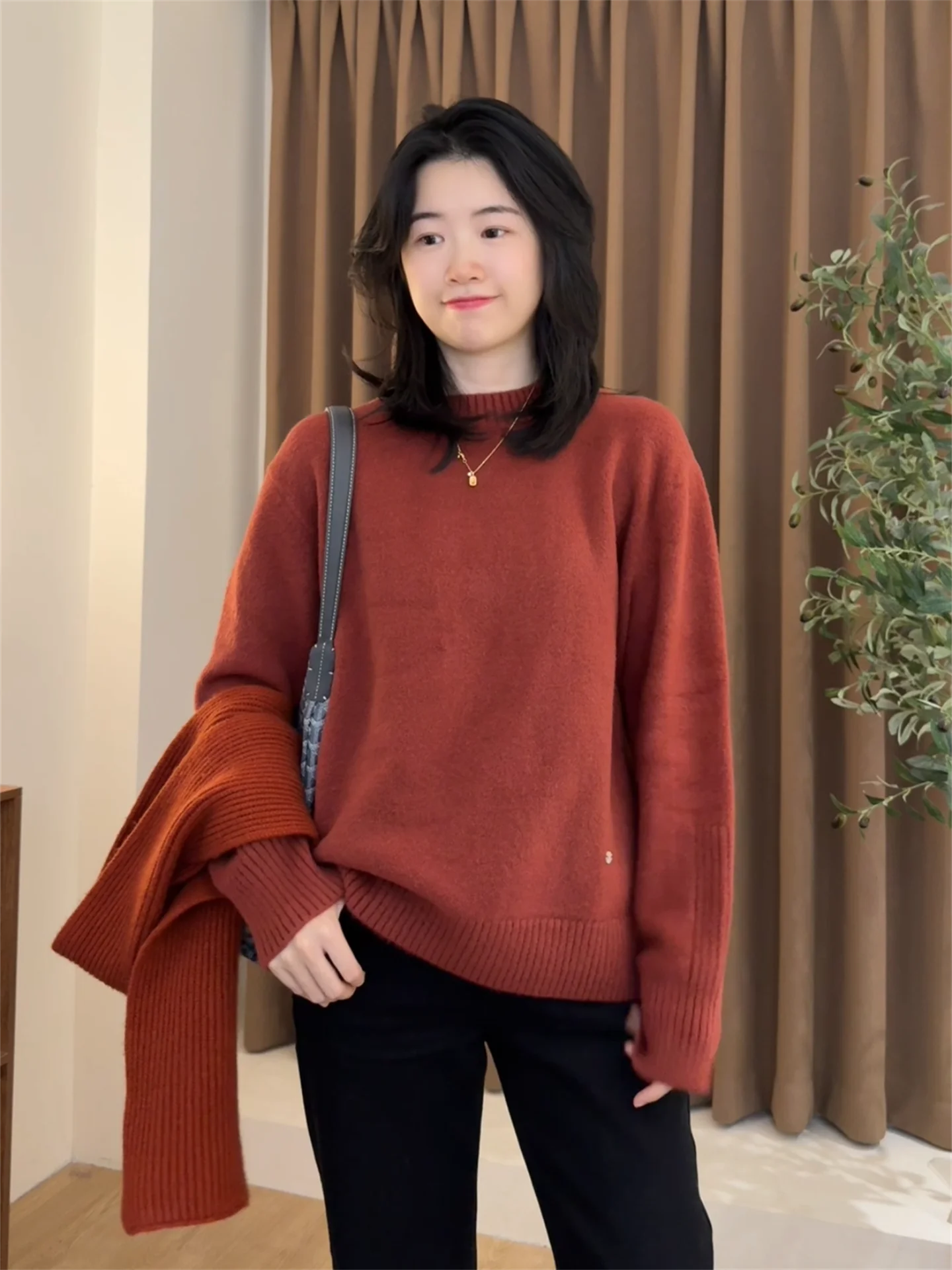 Ретро-свитер с круглым вырезом, утолщенный, мягкий, с защитой от катышков, свободного кроя, осенне-зимний, женский, вязаный, машинная стирка
Ретро-свитер с круглым вырезом, утолщенный, мягкий, с защитой от катышков, свободного кроя, осенне-зимний, женский, вязаный, машинная стирка