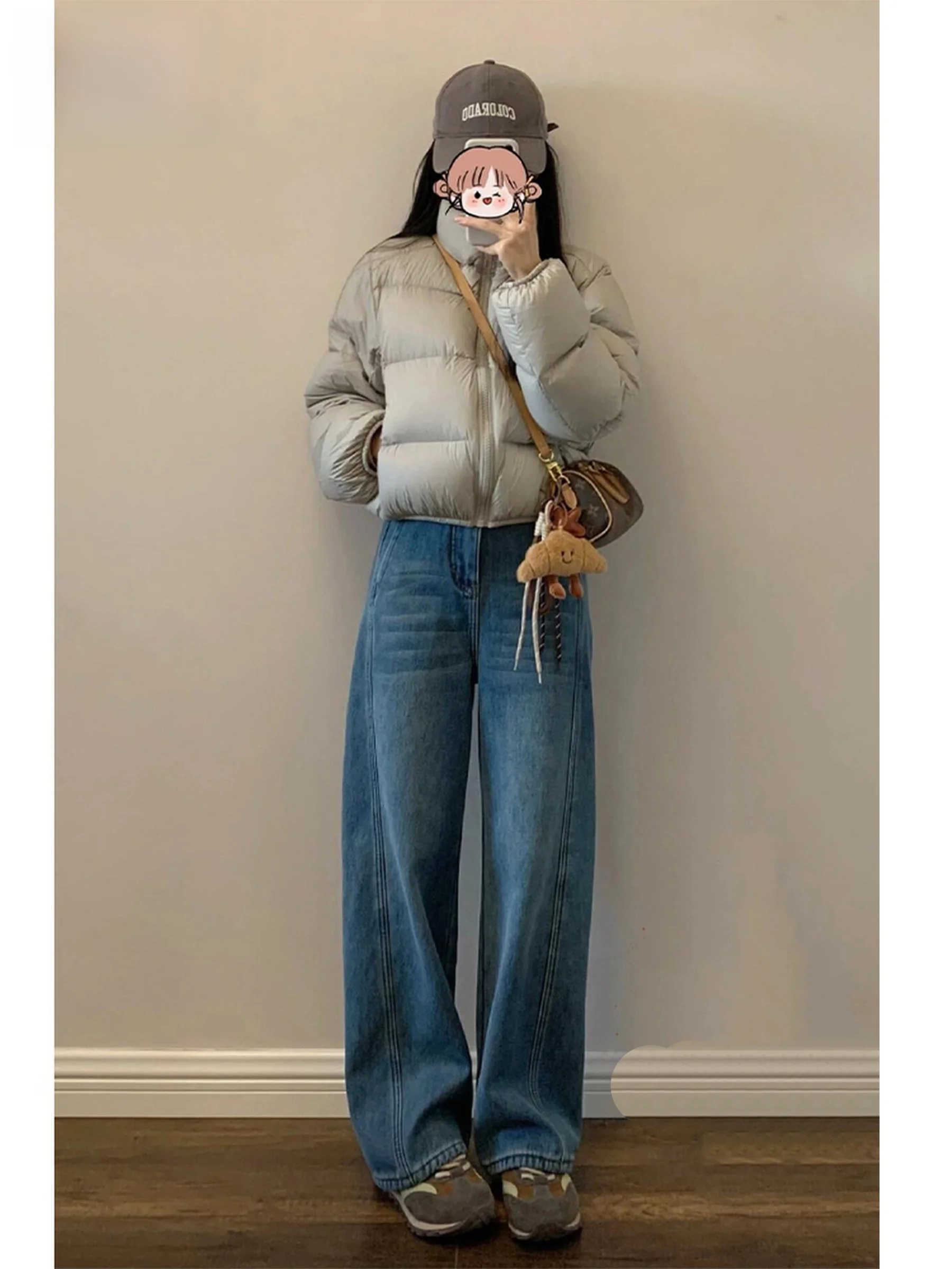 Retro Blue American Style High Waist Loose Jeans Women's New 2026 Summer Straight Leg Slimming Personality Butt Lifting Floor...
Retro Blue American Style High Waist Loose Jeans Women's New 2026 Summer Straight Leg Slimming Personality Butt Lifting Floor...