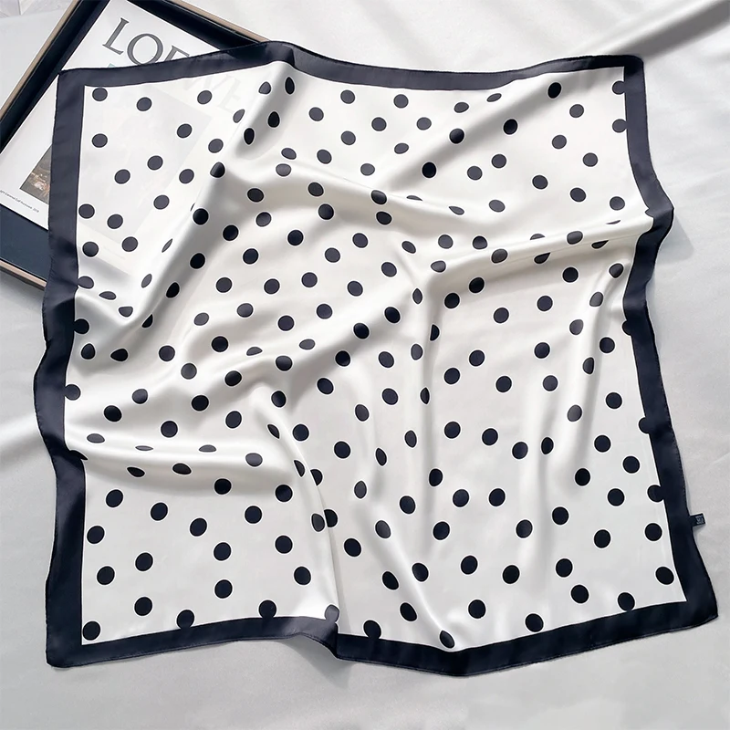 Luxury Floral Leaf Print Silk Square Scarf for Women Hands Bag Soft Satin Hairband Head Hijab Female Headband E5851
Luxury Floral Leaf Print Silk Square Scarf for Women Hands Bag Soft Satin Hairband Head Hijab Female Headband E5851