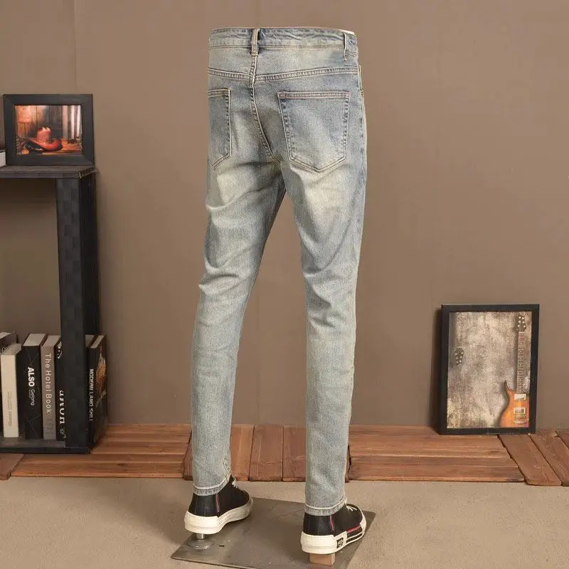 New Spring Trendy Straight-leg Loose-fit Jeans for Men Lightweight Stretchy Casual Pants Versatile Comfortable Trousers T52
New Spring Trendy Straight-leg Loose-fit Jeans for Men Lightweight Stretchy Casual Pants Versatile Comfortable Trousers T52