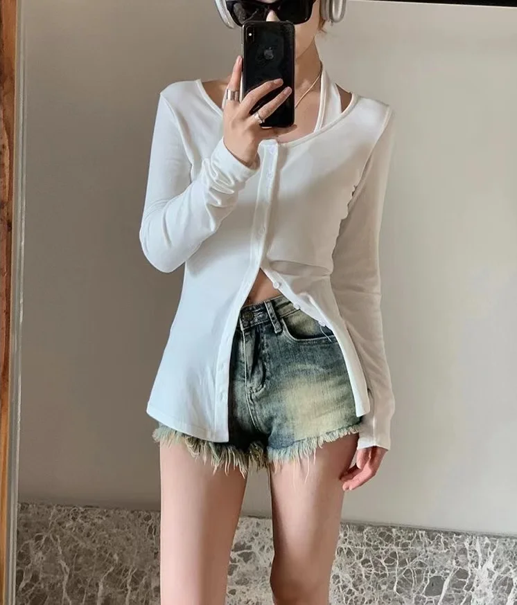 Retro High Waist Torn Hem Denim orts Women's Summer Slimming Versatile Loose Hot Girl High Street Wide Leg Hot Pants
Retro High Waist Torn Hem Denim orts Women's Summer Slimming Versatile Loose Hot Girl High Street Wide Leg Hot Pants