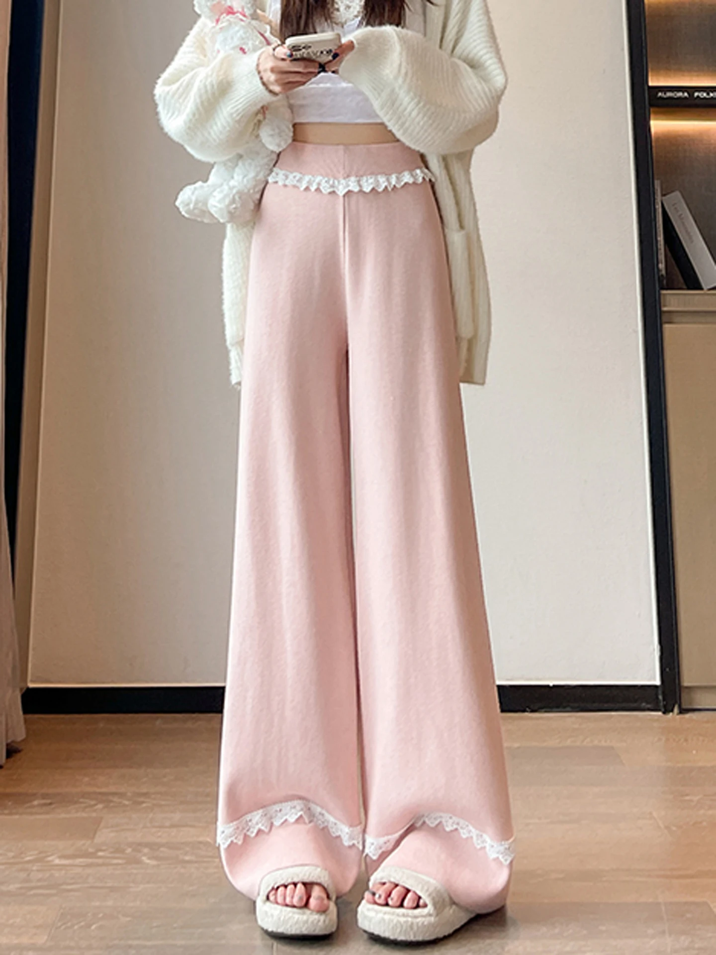 Women autumn winter new high waisted hanging feeling casual straight leg pants lace trim design knitted wide leg pants
Women autumn winter new high waisted hanging feeling casual straight leg pants lace trim design knitted wide leg pants
