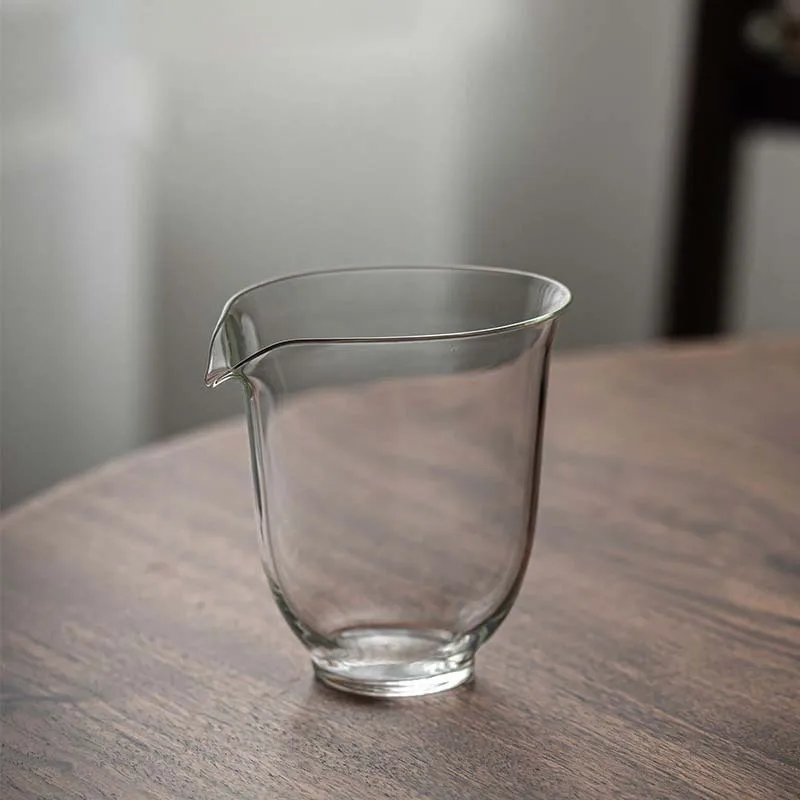 Стеклянная чашка для чая с высокой прозрачностью, китайская чашка в стиле дзен, диспенсер для чая, чай, море, большая емкость
Стеклянная чашка для чая с высокой прозрачностью, китайская чашка в стиле дзен, диспенсер для чая, чай, море, большая емкость