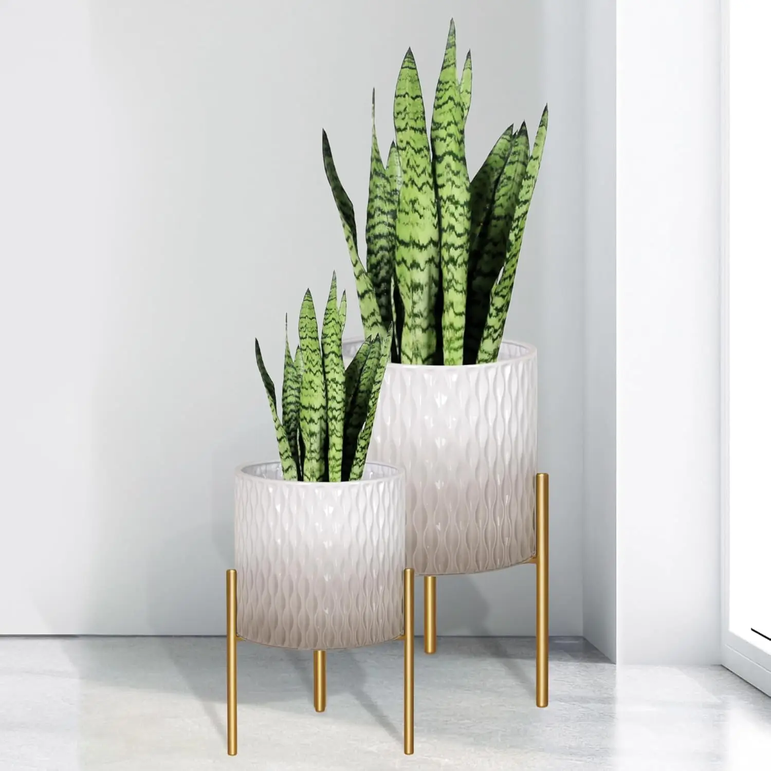 Set of 2 Indoor Planter Pots with Stand, Mid Century Metal Flower Pots with Drainage, 8.25 & 10.5 Inch in Grey and White
Set of 2 Indoor Planter Pots with Stand, Mid Century Metal Flower Pots with Drainage, 8.25 & 10.5 Inch in Grey and White