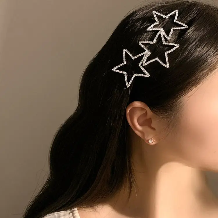 Premium Rhinestone Star Thin Headband Women Simple Sweet Cool Versatile Hollow Hair Hoop Girl Headwear Accessory
Premium Rhinestone Star Thin Headband Women Simple Sweet Cool Versatile Hollow Hair Hoop Girl Headwear Accessory