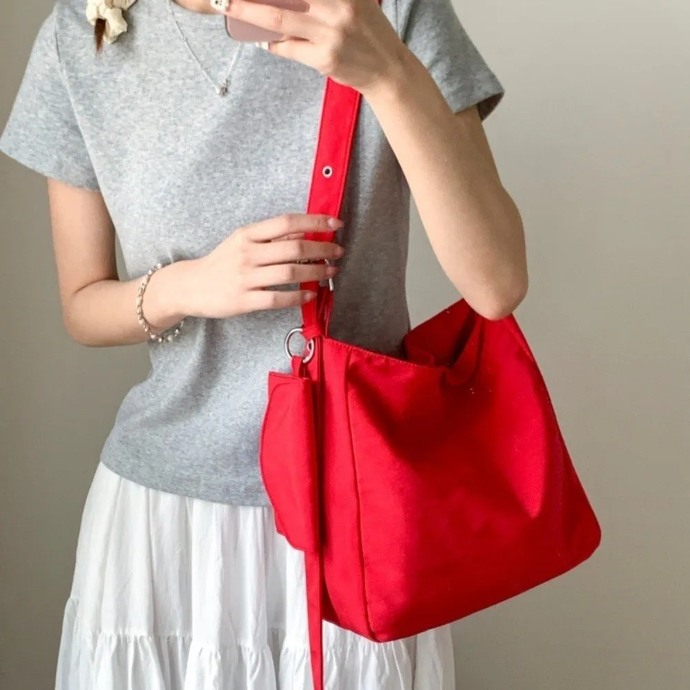 Trendy Solid Color Square Tote Bag Versatile Large Capacity Canvas Shoulder Bag Leisure Stylish Women's Handbags Handbags
Trendy Solid Color Square Tote Bag Versatile Large Capacity Canvas Shoulder Bag Leisure Stylish Women's Handbags Handbags