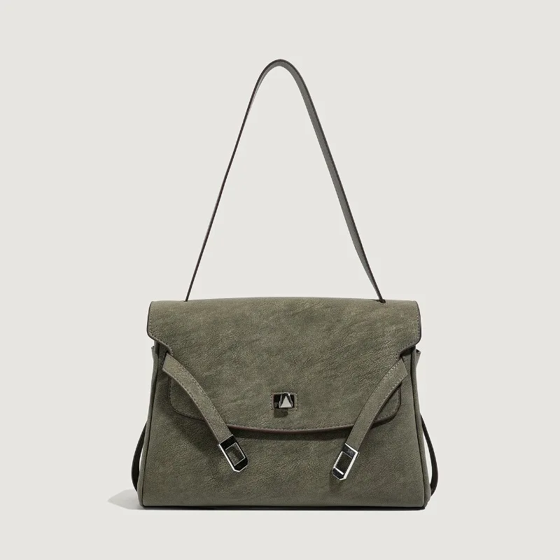 Simple Design Large Capacity Messenger Bag for Women 2026 New Fashion Soft Leather Shoulder Bag for Daily Work & Commute
Simple Design Large Capacity Messenger Bag for Women 2026 New Fashion Soft Leather Shoulder Bag for Daily Work & Commute