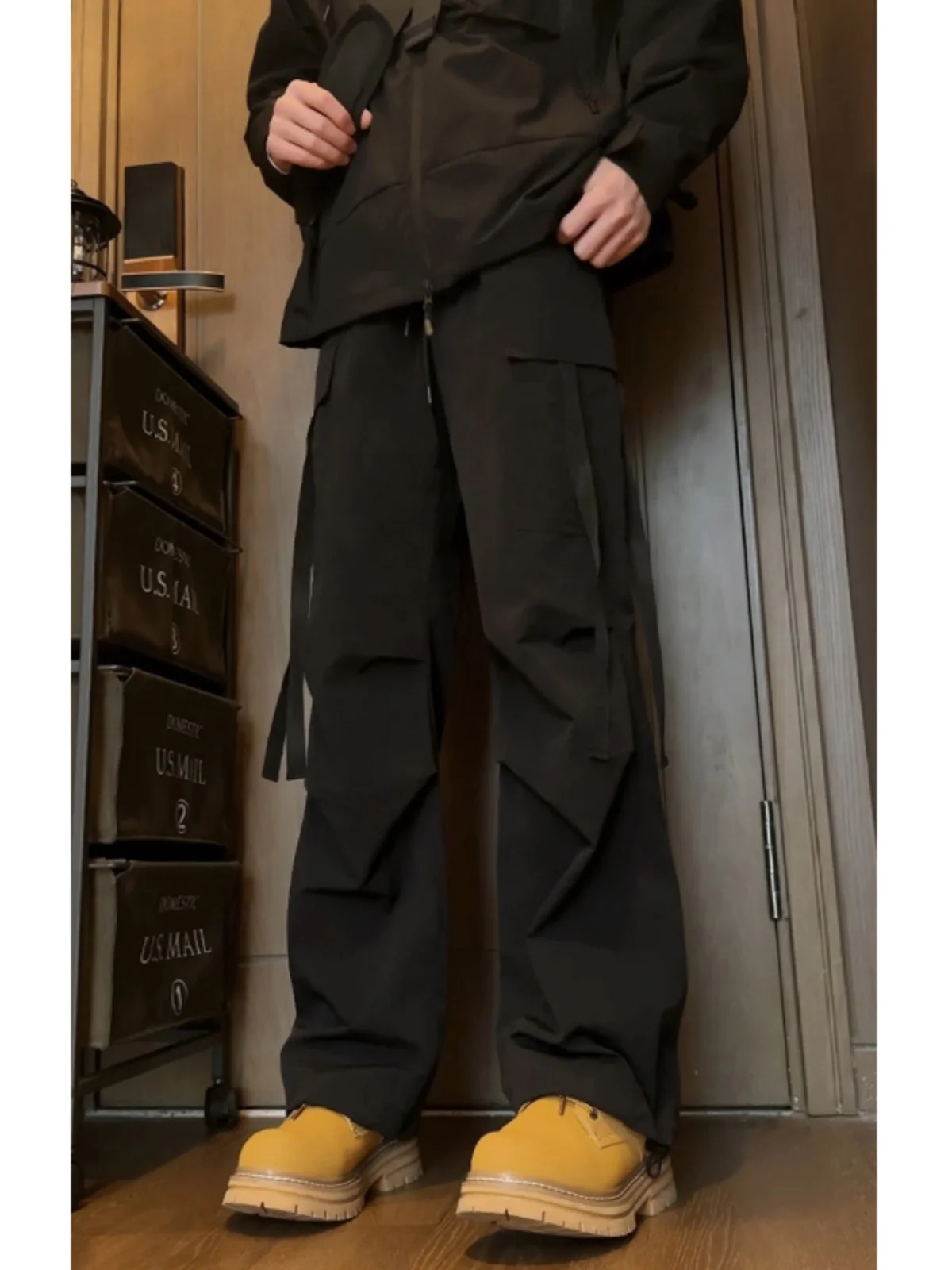 American Sle Workwear Pants Men's Multi-ket Cargo Trousers Straight Leg Paratrooper Pants Autumn New Arrival Casual Leisure
American Sle Workwear Pants Men's Multi-ket Cargo Trousers Straight Leg Paratrooper Pants Autumn New Arrival Casual Leisure