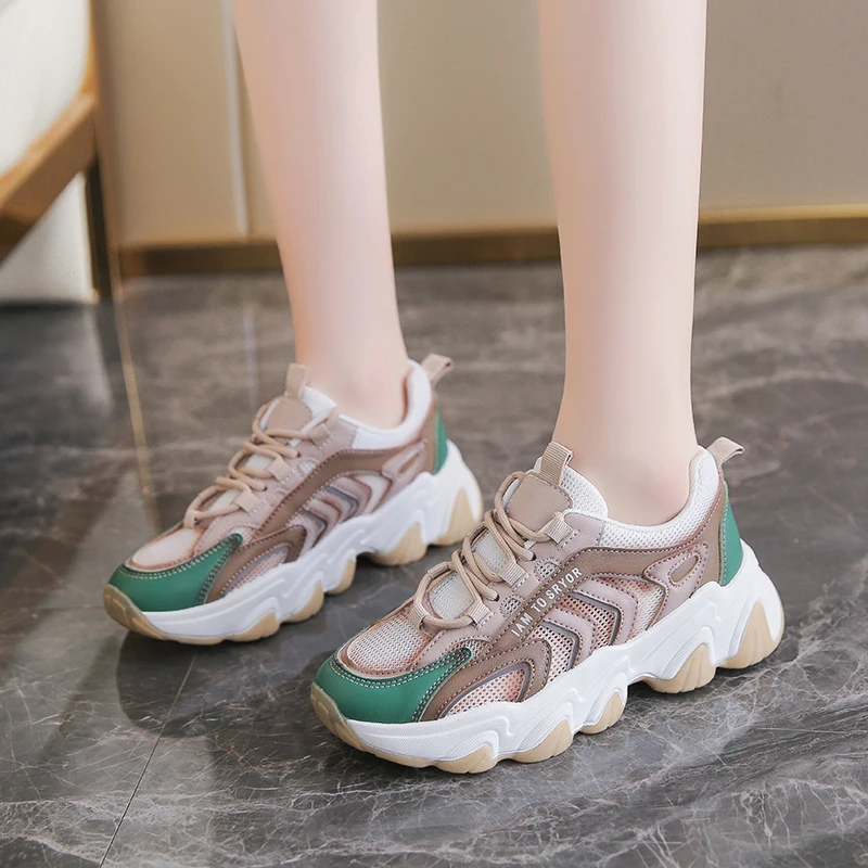 2022 Hot Sale Running Shoes Women Sport Shoes Outdoor Lace-up Platform Sneakers Air Mesh Breathable Walking Jogging Gym Trainers
2022 Hot Sale Running Shoes Women Sport Shoes Outdoor Lace-up Platform Sneakers Air Mesh Breathable Walking Jogging Gym Trainers