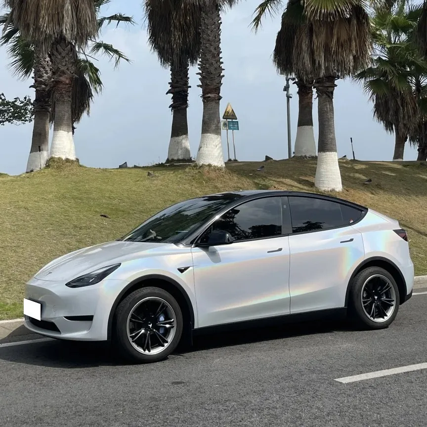 PET Glossy Iridescent Laser White Full Car Wrap Vinyl Color Change Film Anti-scratch Waterproof Paint Protection Auto Body Decal
PET Glossy Iridescent Laser White Full Car Wrap Vinyl Color Change Film Anti-scratch Waterproof Paint Protection Auto Body Decal