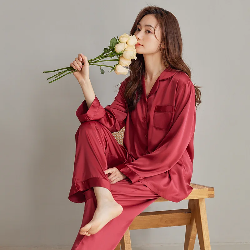 Ice Silk Pajamas Women's Spring and Autumn Long-sleeved Thin Simulated Silk High-end Loungewear Large-size Cool Suit Sleepwear
Ice Silk Pajamas Women's Spring and Autumn Long-sleeved Thin Simulated Silk High-end Loungewear Large-size Cool Suit Sleepwear