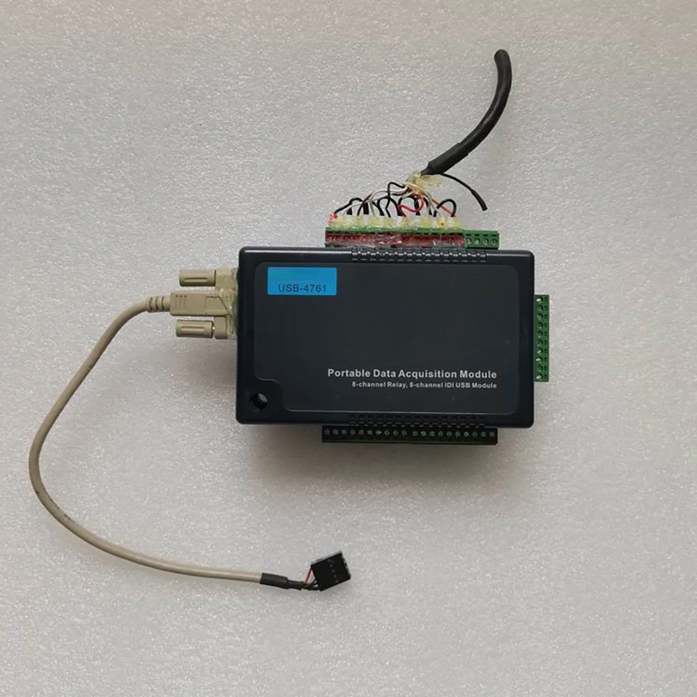 USB-4716 200 кС/с 16-битный многофункциональный USB-модуль
USB-4716 200 кС/с 16-битный многофункциональный USB-модуль