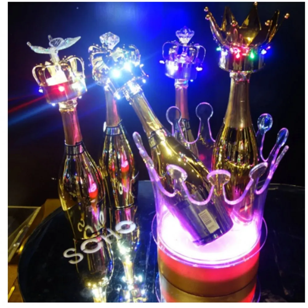 LED Ice Bucket Chargeable Color Changing Wine Cooler Crown Champagne Beer Holder Wine Rack Bar/Home/Wedding/Night Party Decor
LED Ice Bucket Chargeable Color Changing Wine Cooler Crown Champagne Beer Holder Wine Rack Bar/Home/Wedding/Night Party Decor