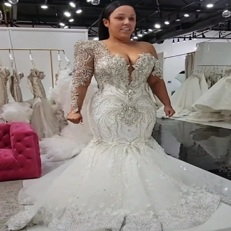 Customized Sheer Neck Sparkly Crystals Beads Luxury Mermaid Wedding Dress Vestido De Casamento Long Sleeves Bridal Gowns
Customized Sheer Neck Sparkly Crystals Beads Luxury Mermaid Wedding Dress Vestido De Casamento Long Sleeves Bridal Gowns