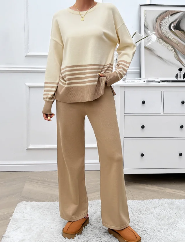 Women's Fashion Two Piece Set 2025 Spring Latest Vacation Leisure Style Contrasting Striped Straight Tube Two-Piece Set
Women's Fashion Two Piece Set 2025 Spring Latest Vacation Leisure Style Contrasting Striped Straight Tube Two-Piece Set