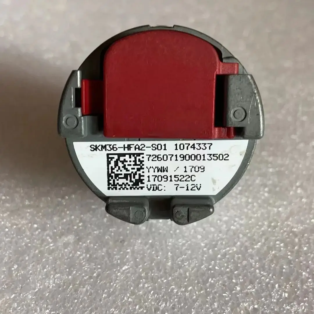 Gold seller SKM36-HFA2-S01 Used Encoder Tested OK, SKM36-HFA2-S01 1
Gold seller SKM36-HFA2-S01 Used Encoder Tested OK, SKM36-HFA2-S01 1