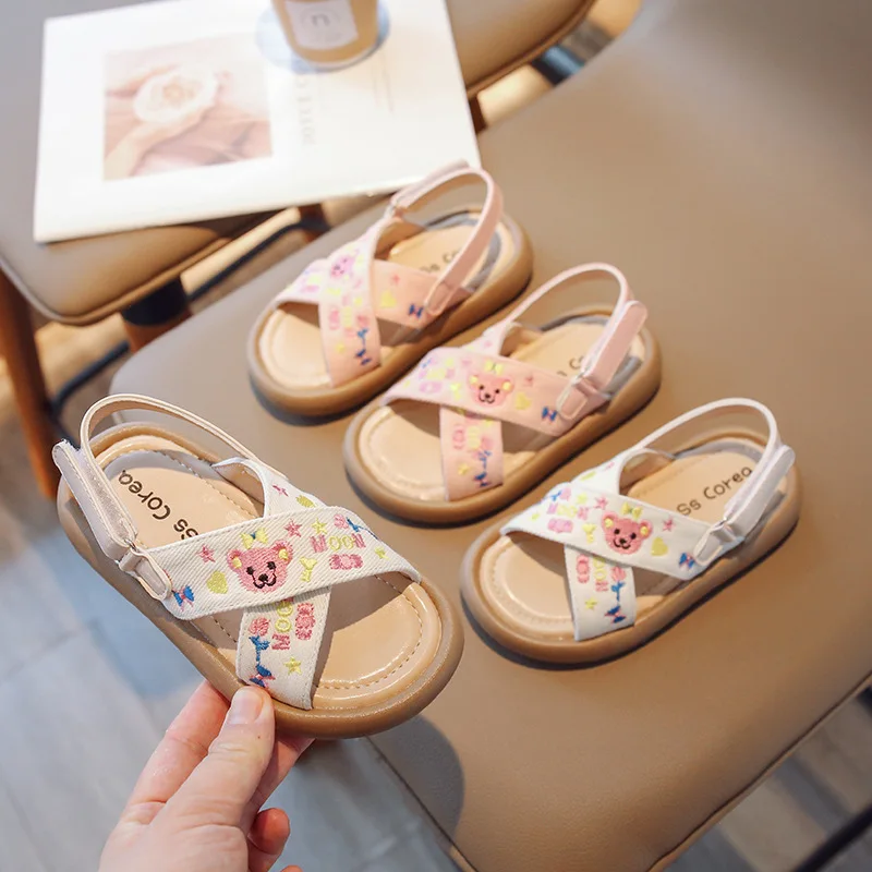 Sandals for Girls Summer New Little Bear Kid Shoe Cute Princess Shoe Casual Kid Sandals Comfort Gril Shoes Сандали Для Мальчика
Sandals for Girls Summer New Little Bear Kid Shoe Cute Princess Shoe Casual Kid Sandals Comfort Gril Shoes Сандали Для Мальчика