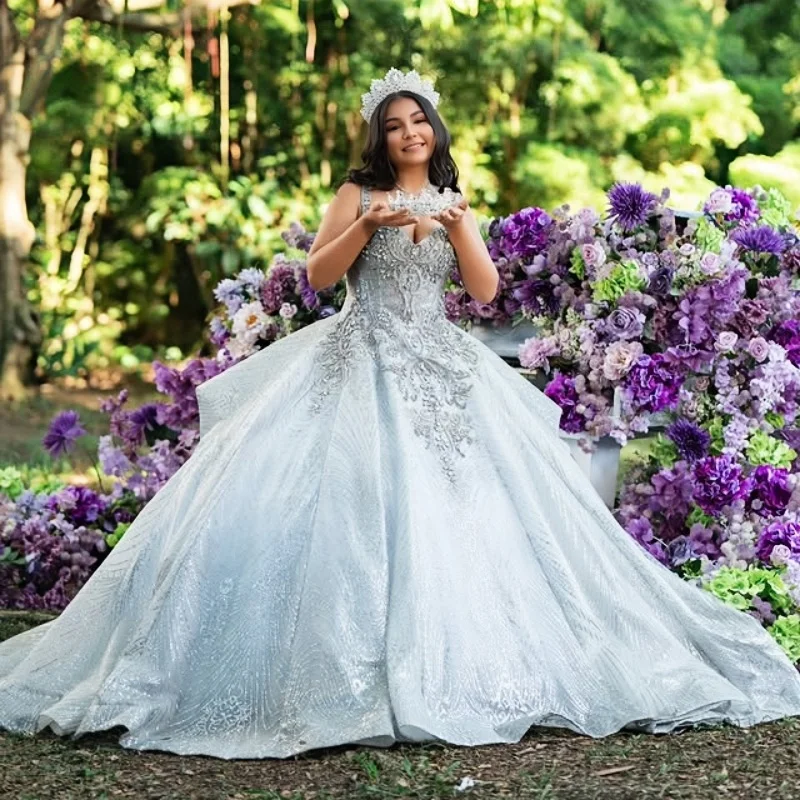 Customized Shiny silvery Off Shoulder Quinceanera Dress sequin applique crystal Bow layering vestidos de 15 Quinceanera
Customized Shiny silvery Off Shoulder Quinceanera Dress sequin applique crystal Bow layering vestidos de 15 Quinceanera